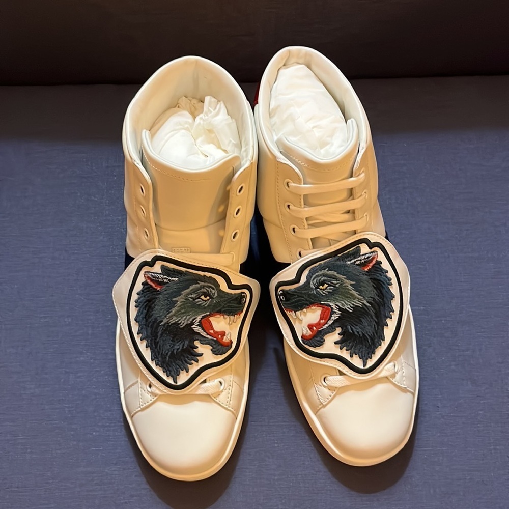 ONE DAY SALE!!! Gucci men’s GG web logo wolf patch ace high top sneakers NWB - Picture 5 of 10